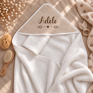 Cape de bain bébé personnalisée au prénom — capuche beige